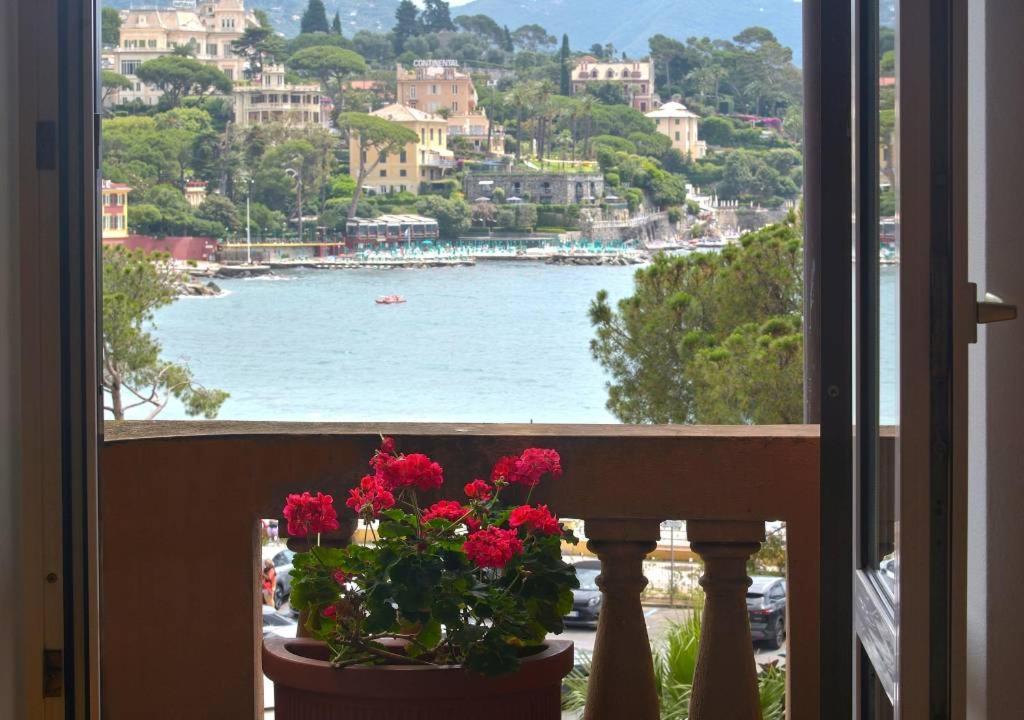 Caprera Flexyrent No Air Conditioning - Seafront Santa Margherita Ligure Exterior photo